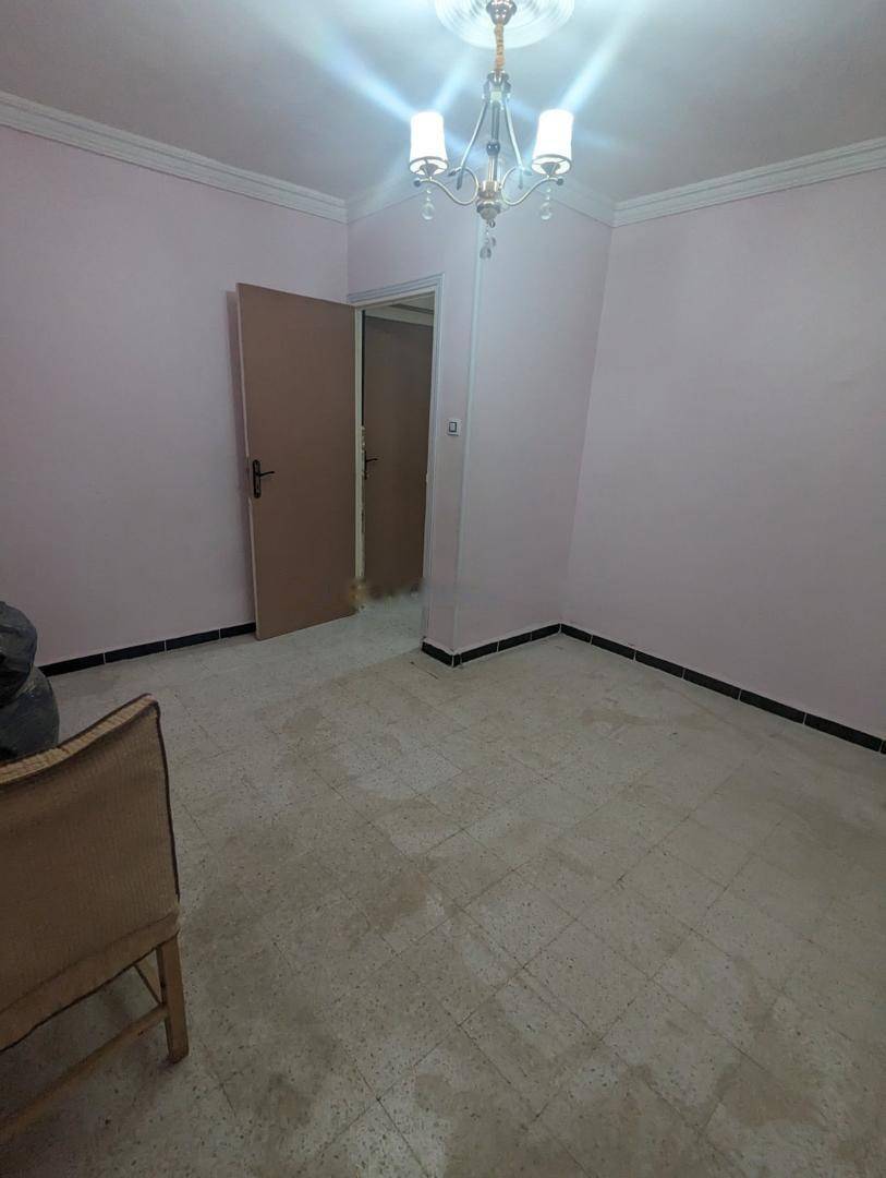 Location Appartement F3 Djasr Kasentina