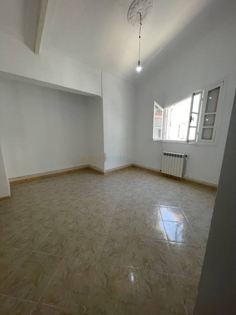 Location Appartement F5 Draria