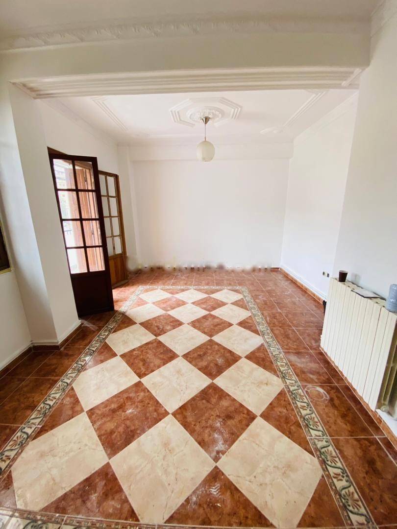 Location Appartement F5 Hydra