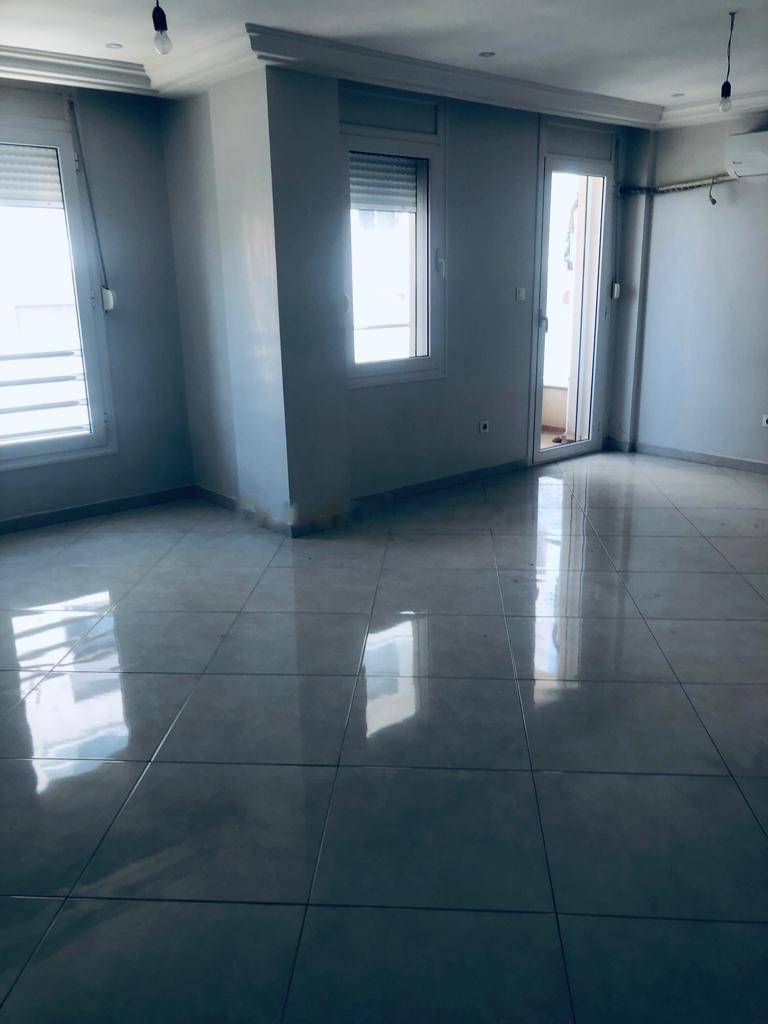 Location Appartement F4 El Achour