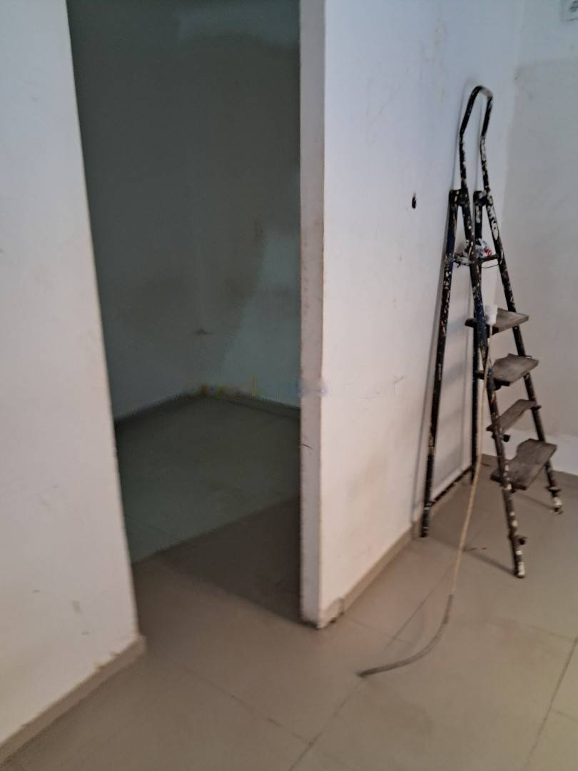 Location local f1 djasr kasentina