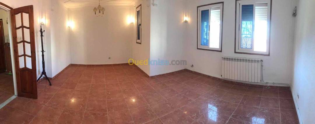 Location Appartement F5 Ain Taya