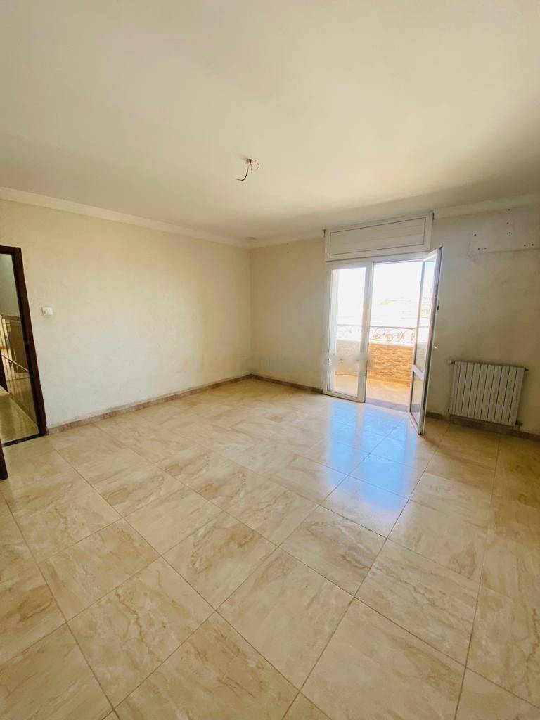 Location Appartement F4 Bir Mourad Rais