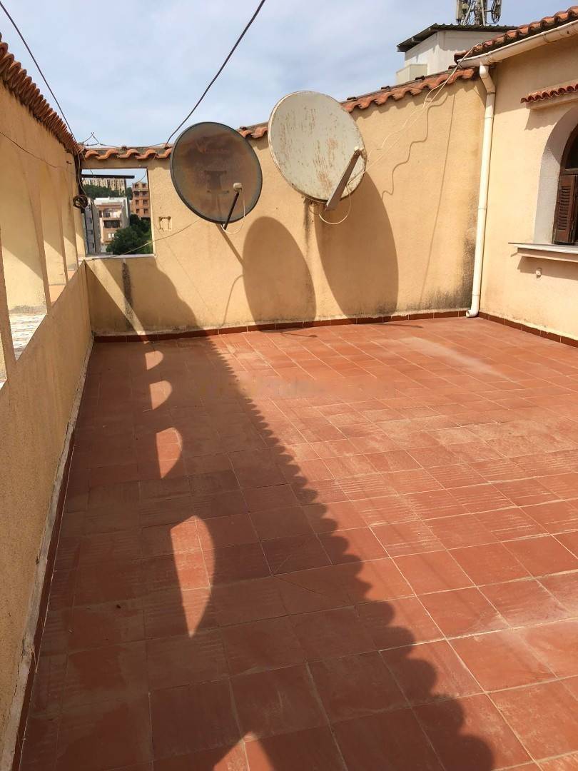 Location Niveau de villa F3 Draria