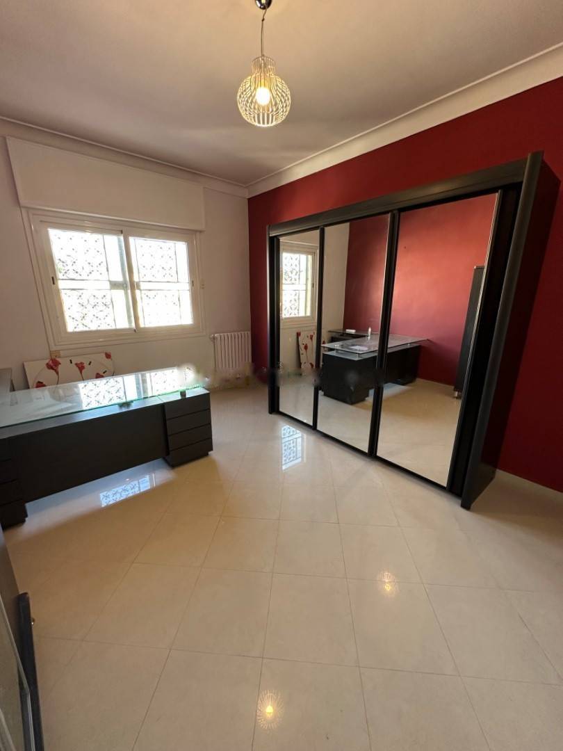 Location Appartement F4 Dely Ibrahim