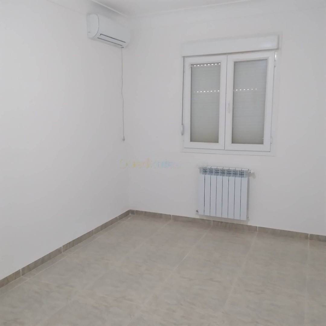 Location Appartement F5 Zeralda