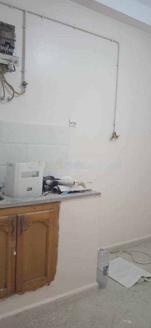 Location Niveau de villa F2 Oued Smar