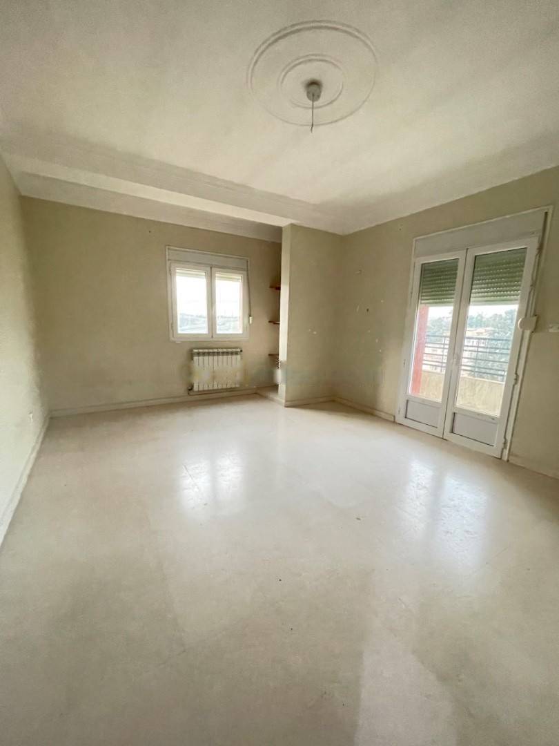 Location Niveau de villa F4 Draria