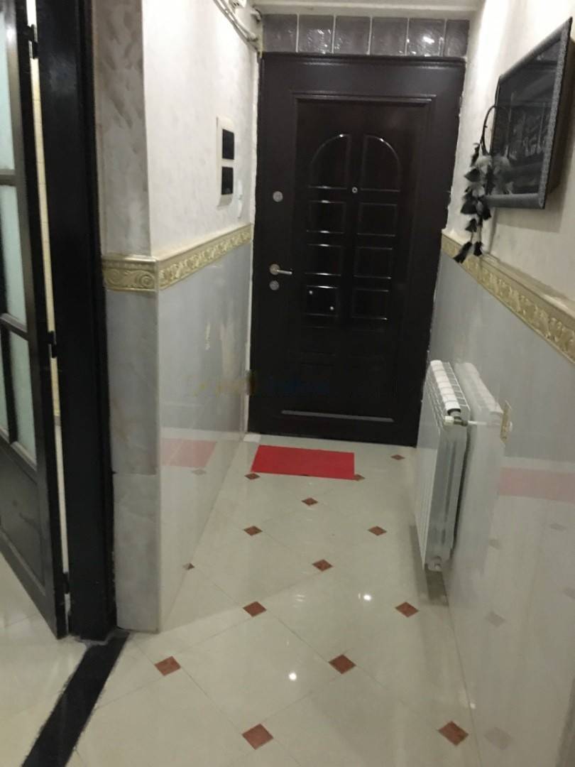 Location Appartement F3 El Achour