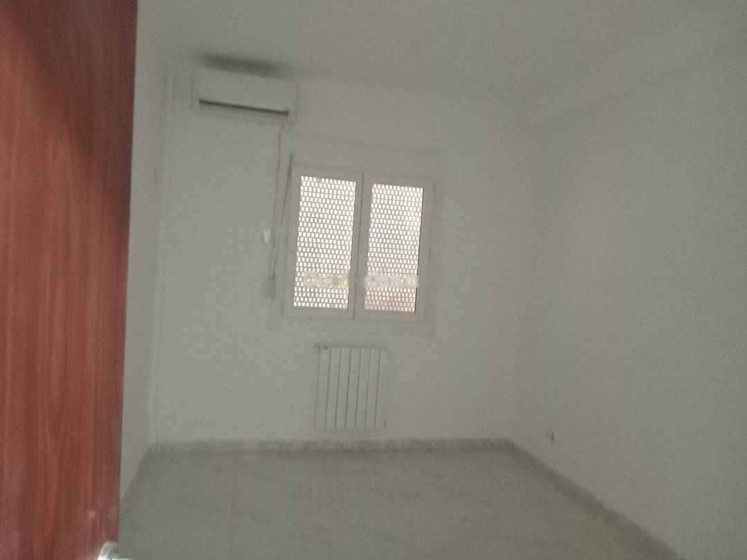 Location Appartement F4 Rahmania