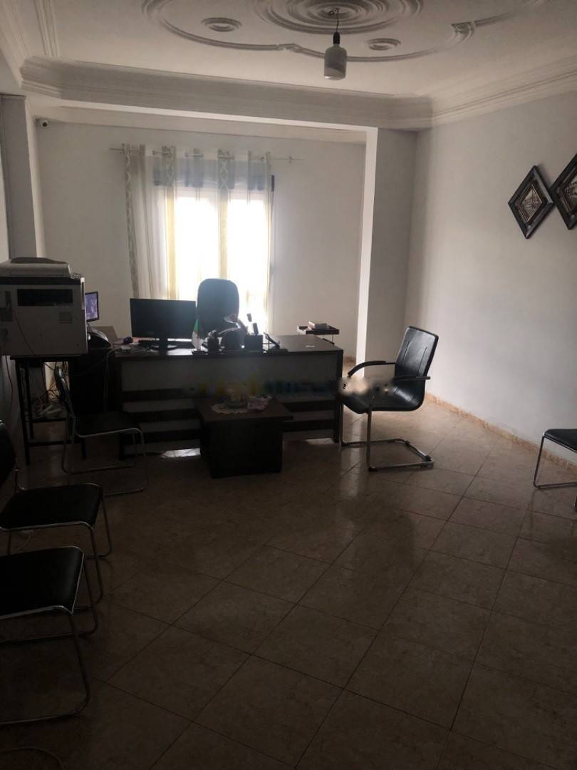 Location Niveau de villa F4 Bouzareah