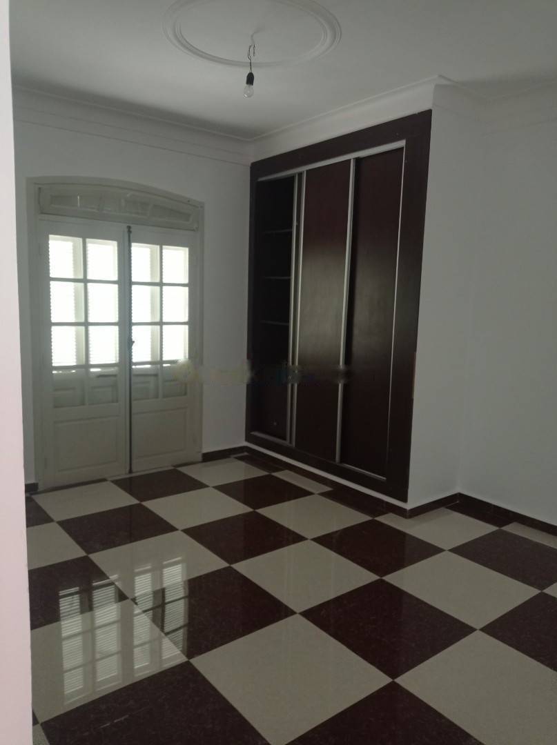 Location Niveau de villa F3 Birkhadem