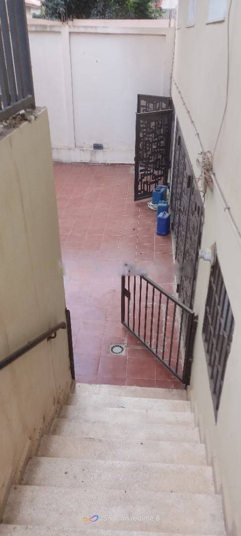 Location Local F6 Dely Ibrahim