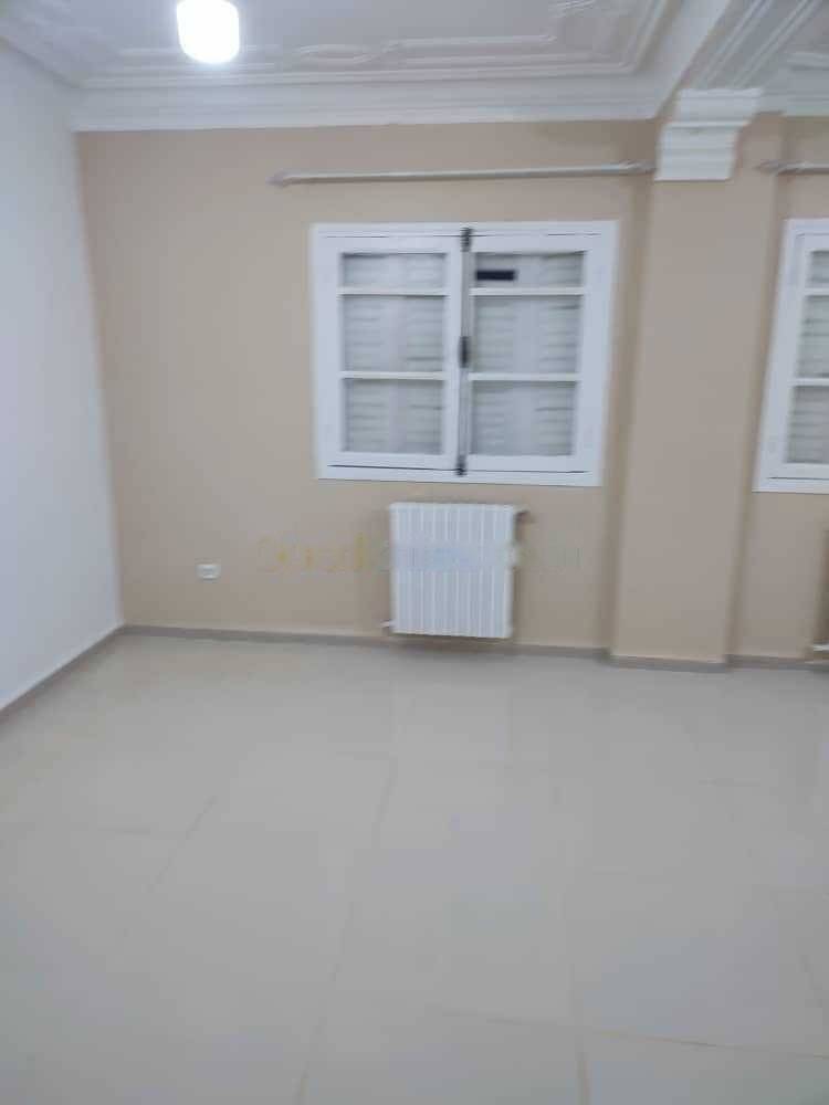 Location Appartement F4 Saoula