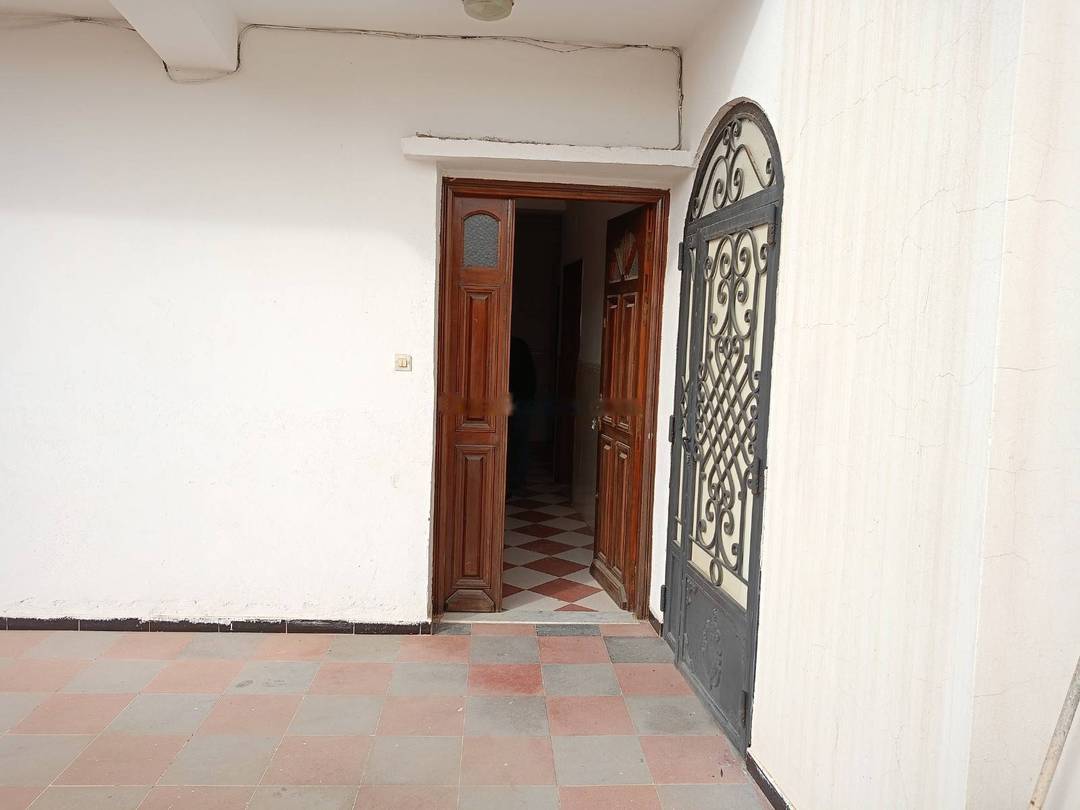 Location Niveau de villa F6 Bir Mourad Rais