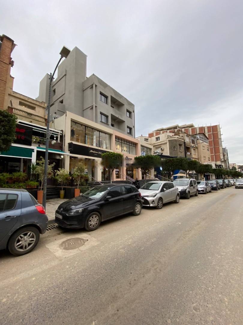 Location local f2 hydra