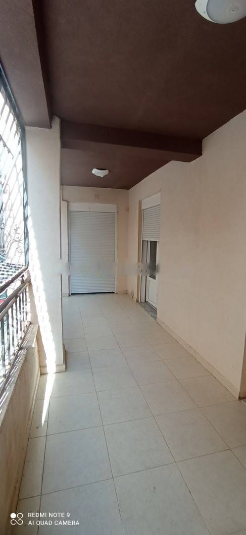 Location Appartement F4 Souidania