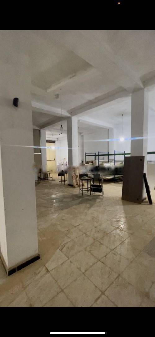 Location Local F4 Draria