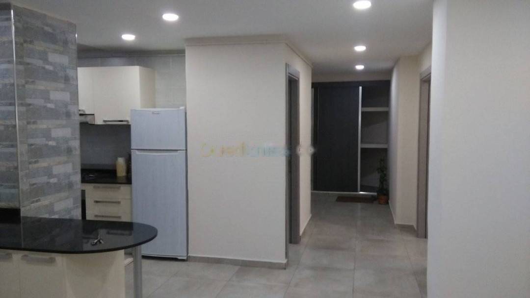 Location Appartement F4 Birkhadem