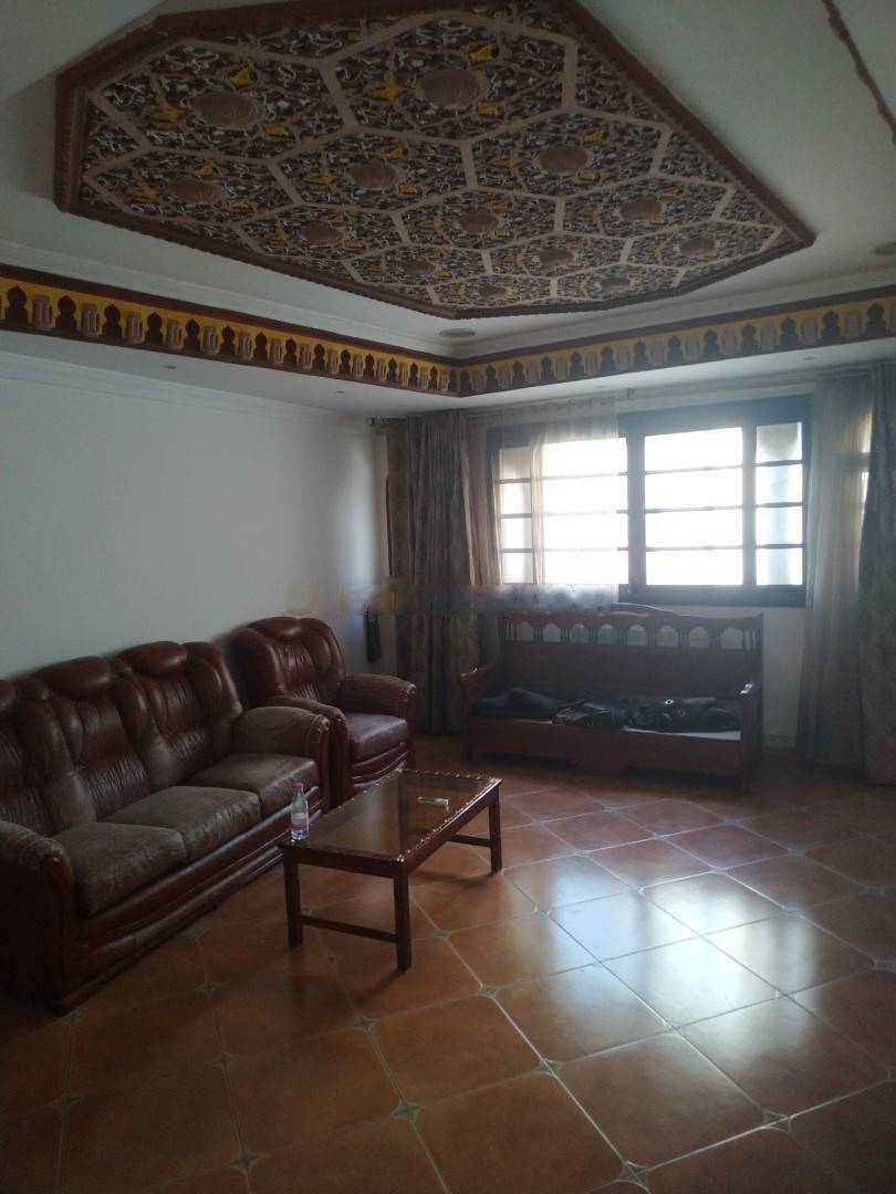 Location Niveau de villa F4 Cheraga