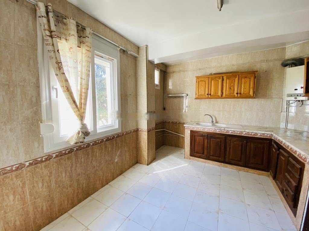 Location Appartement F4 Bir Mourad Rais