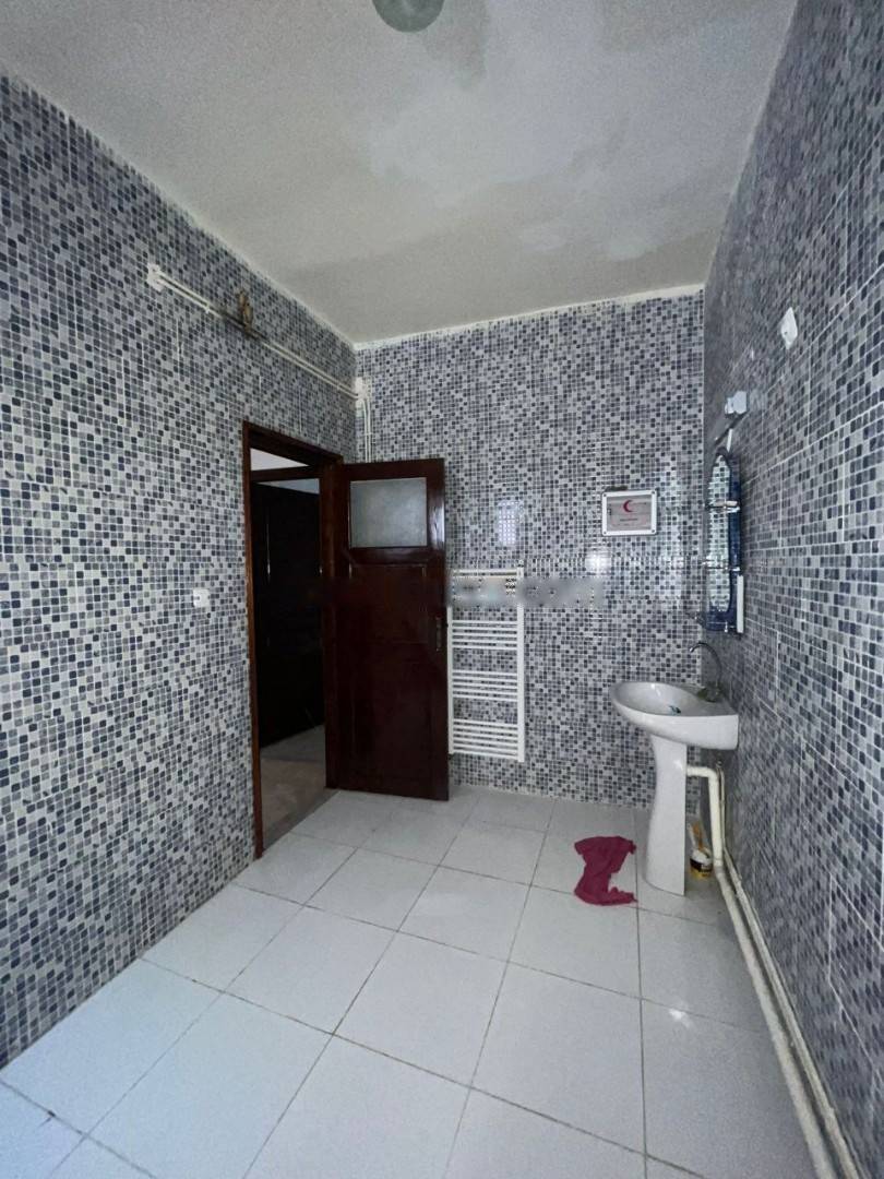Location Appartement F4 Ouled Fayet