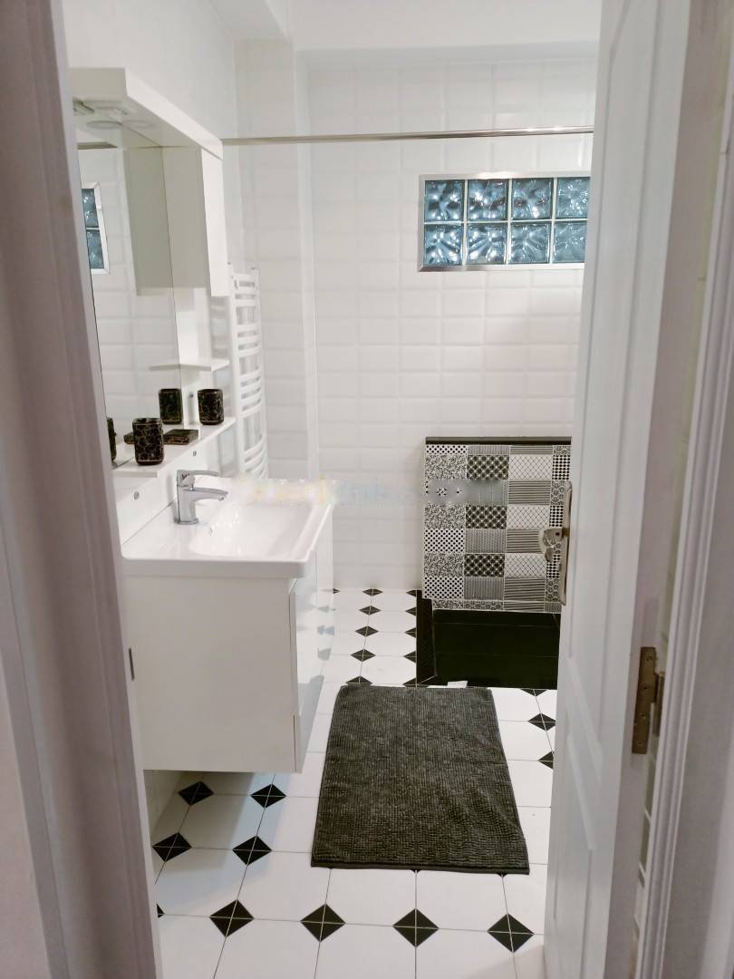 Location Appartement F3 Birkhadem