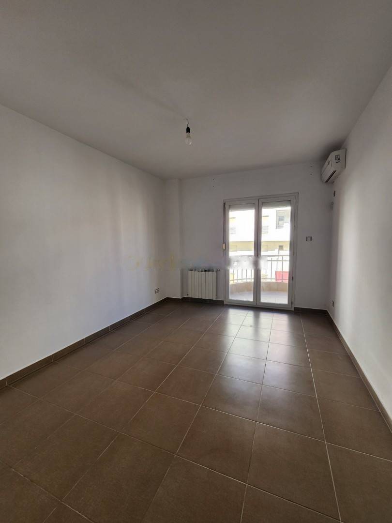 Location Appartement F4 Ouled Fayet