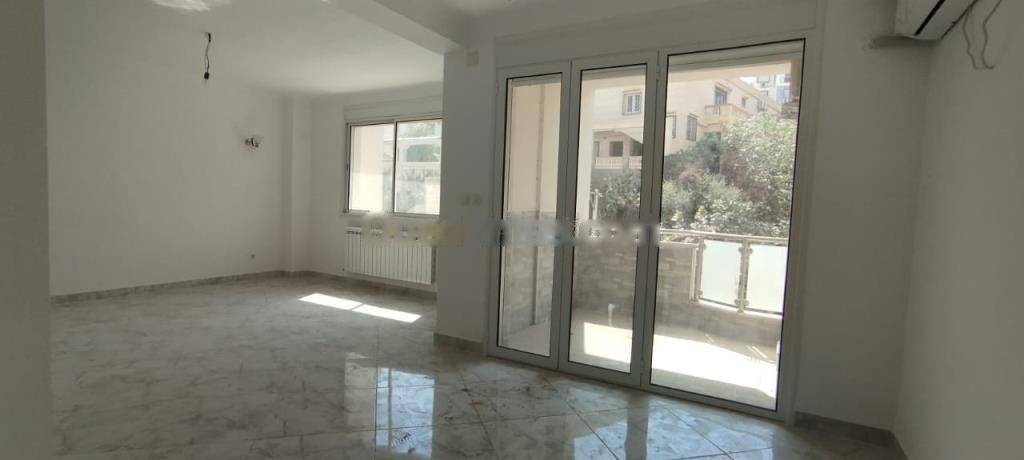 Location Appartement F5 Bir Mourad Rais