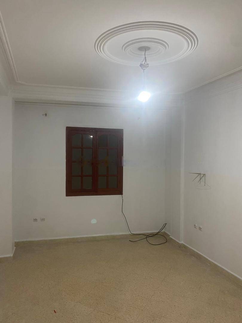 Location Niveau de villa F4 Djasr Kasentina