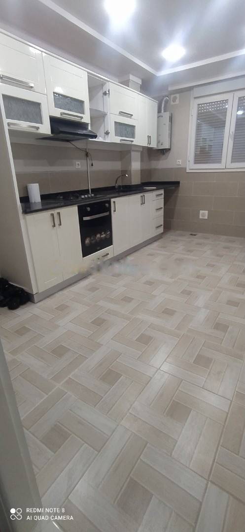 Location Appartement F3 Birkhadem