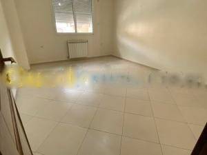 Location Appartement F3 El Achour