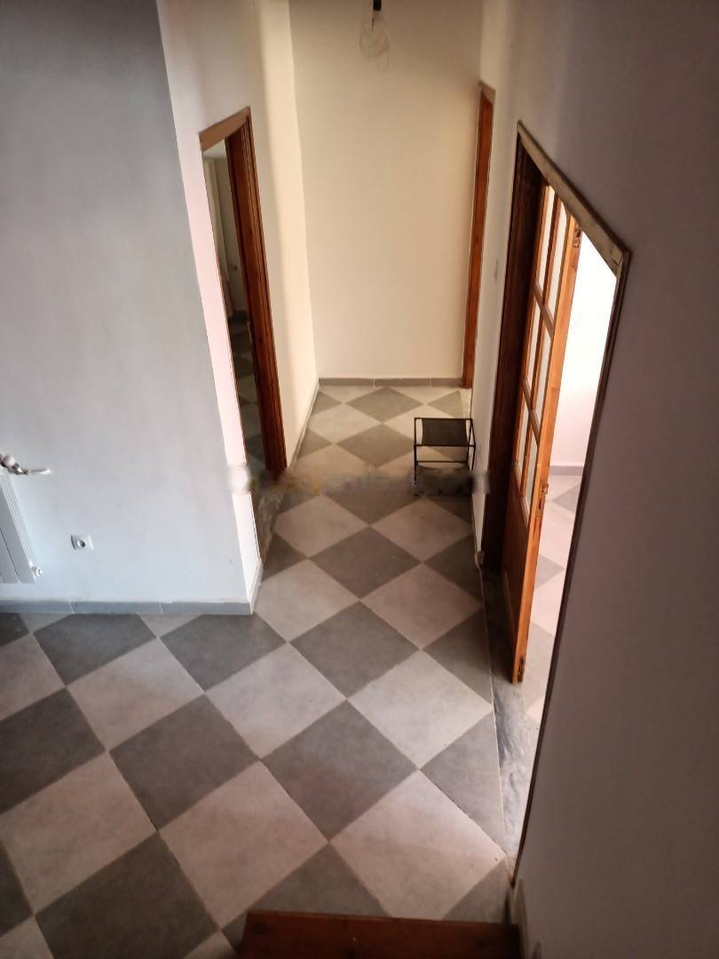 Location Niveau de villa F3 Dely Ibrahim