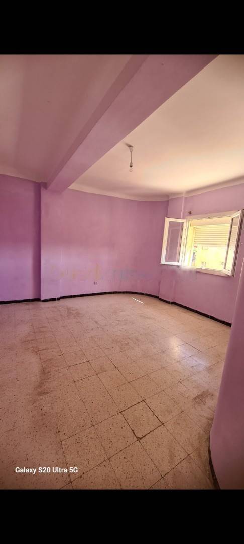 Location Appartement F3 Souidania