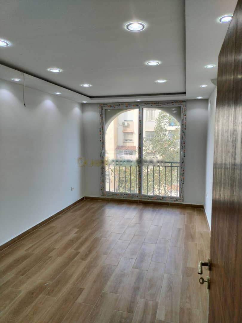 Location Appartement F4 Dar El Beida