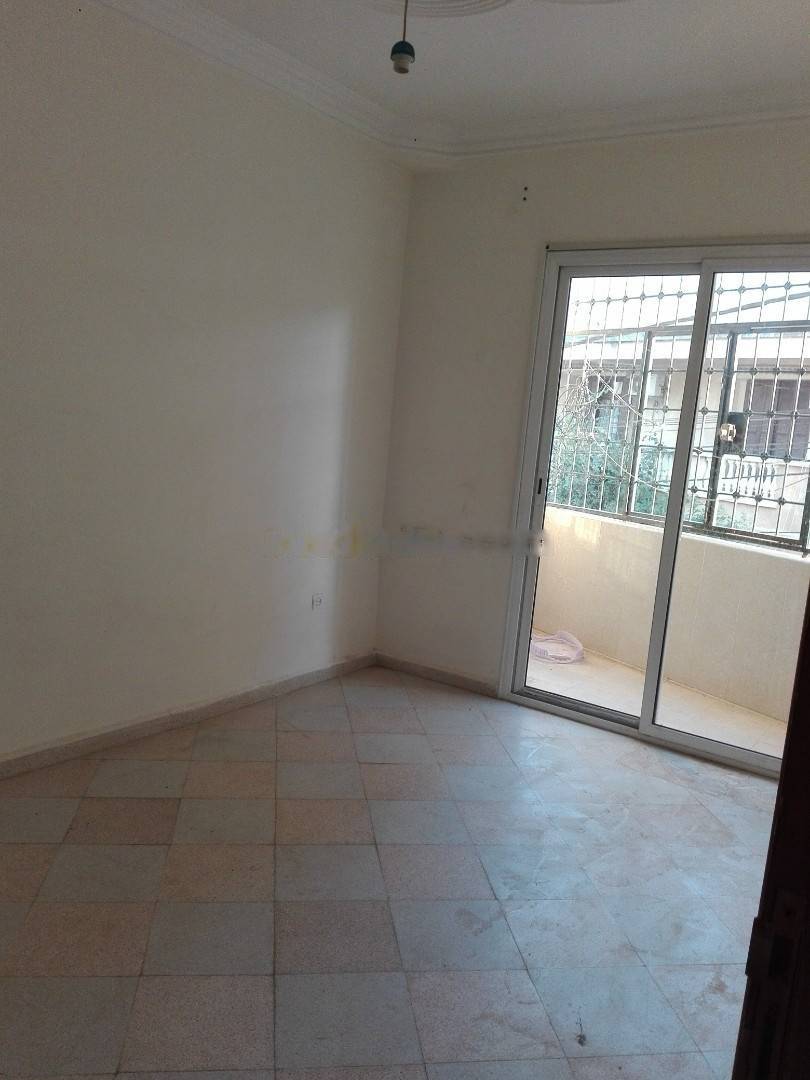 Location Niveau de villa F3 Ouled Fayet