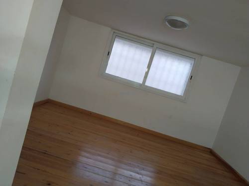 Location Local F0 Draria