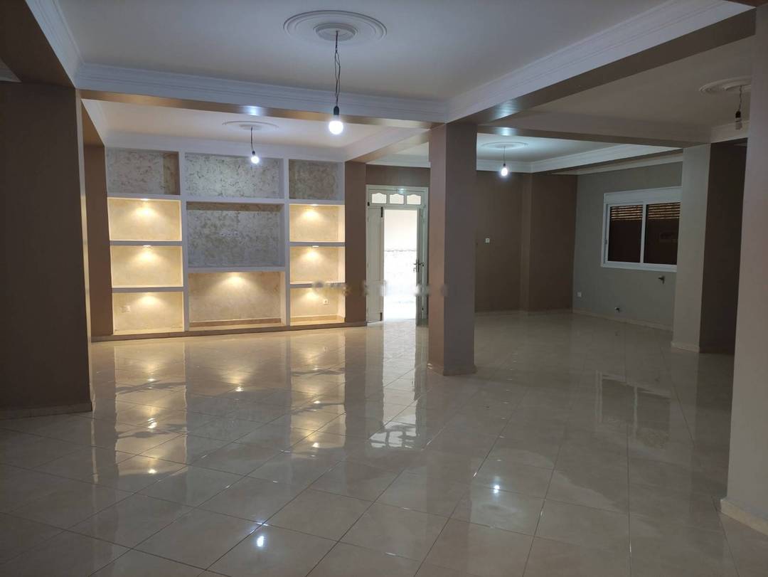 Location Niveau de villa F1 Baraki