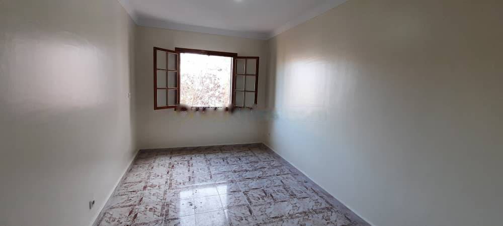 Location Appartement F5 Djasr Kasentina