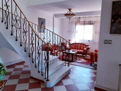 Location Appartement F7 Hydra