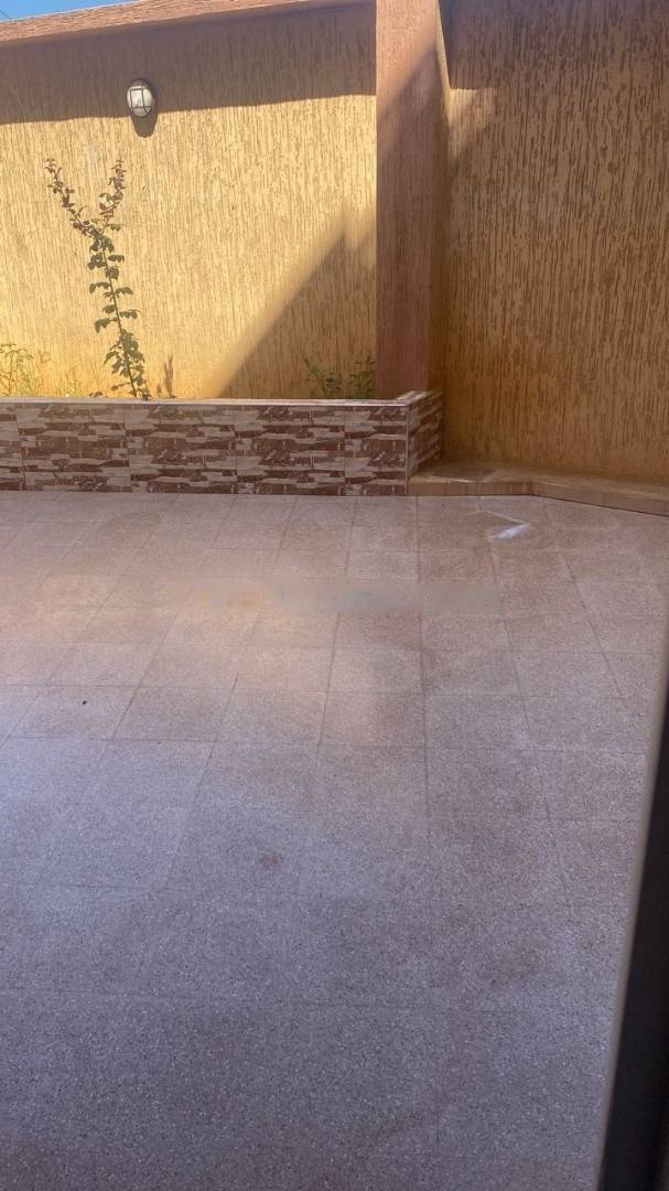 Location Niveau de villa F04 Kouba