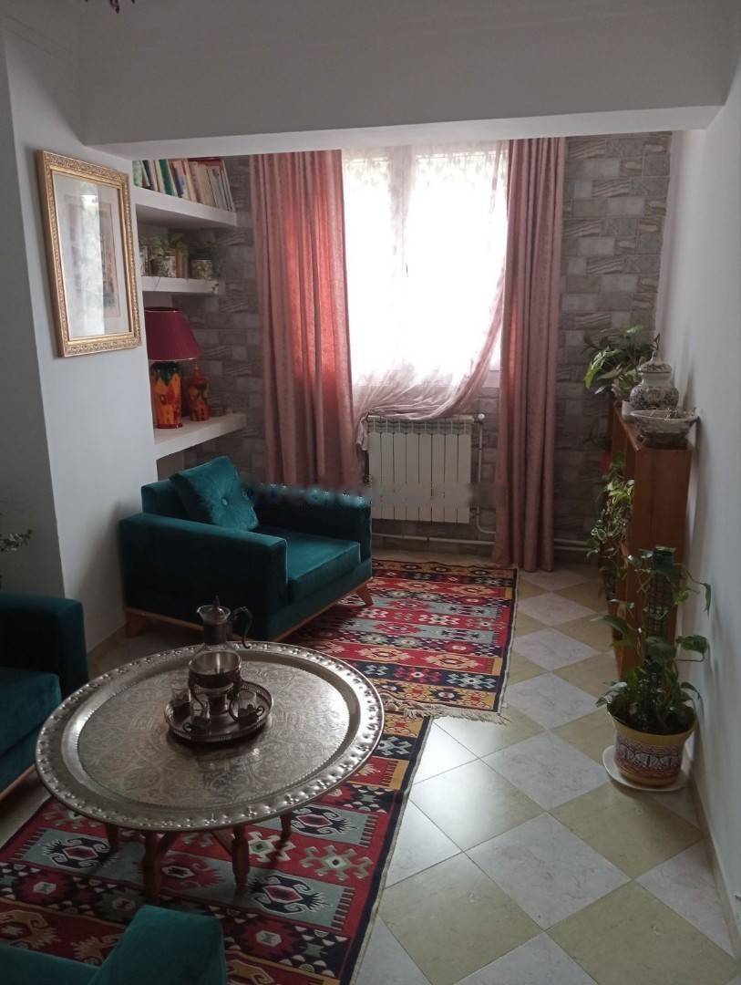 Location Appartement F4 El Achour