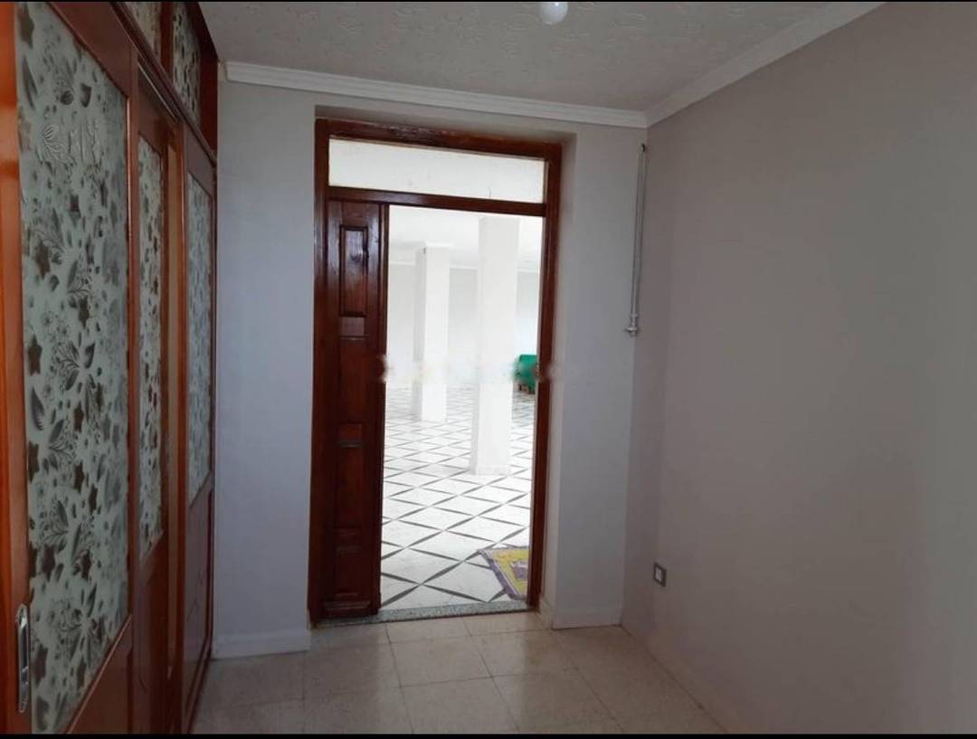 Location Niveau de villa F6 Baraki