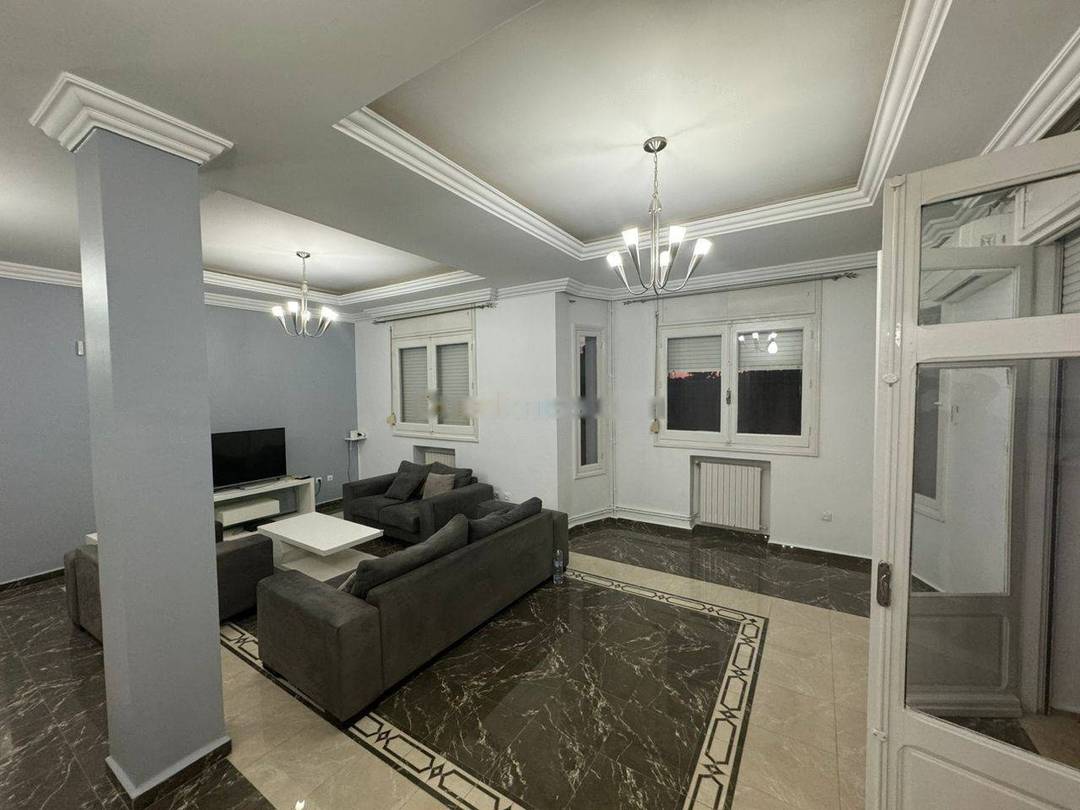 Location Appartement F4 Hydra