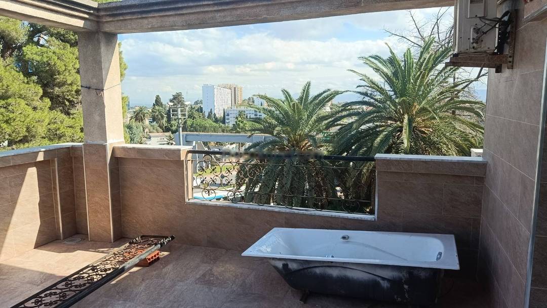 Location Appartement F5 Ben Aknoun
