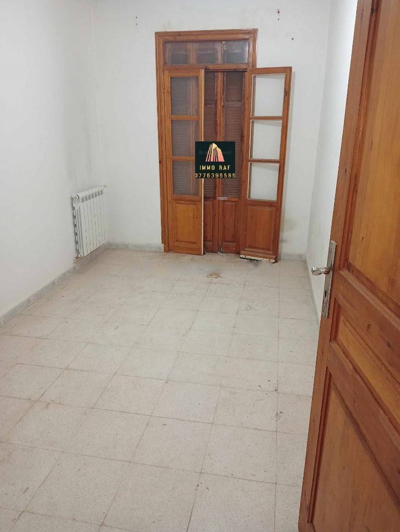 Vente Villa F8 Ouled Chebel