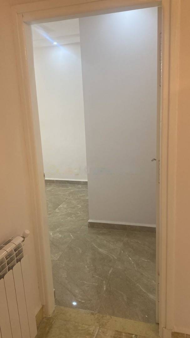 Location Niveau de villa F04 Kouba