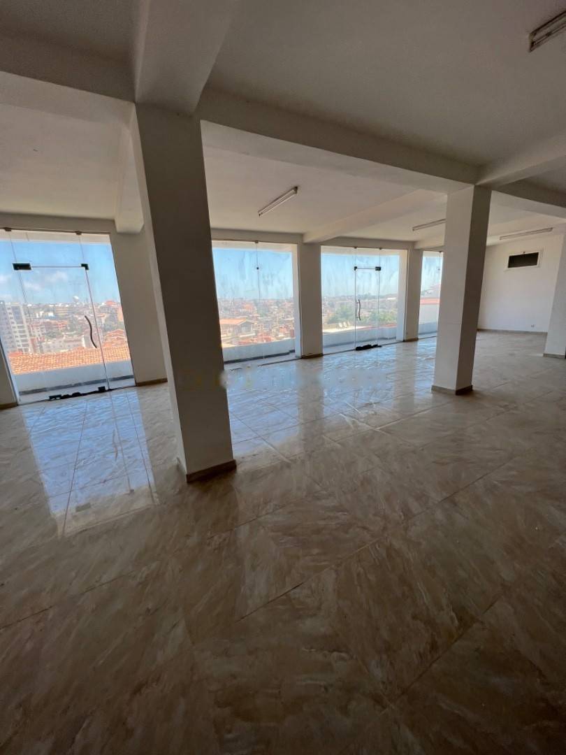 Location Local F10 Birkhadem