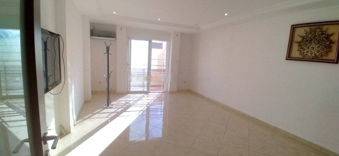 Location Appartement F5 El Achour