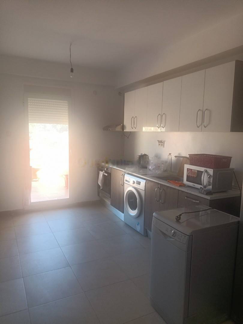 Location Appartement F5 Souidania